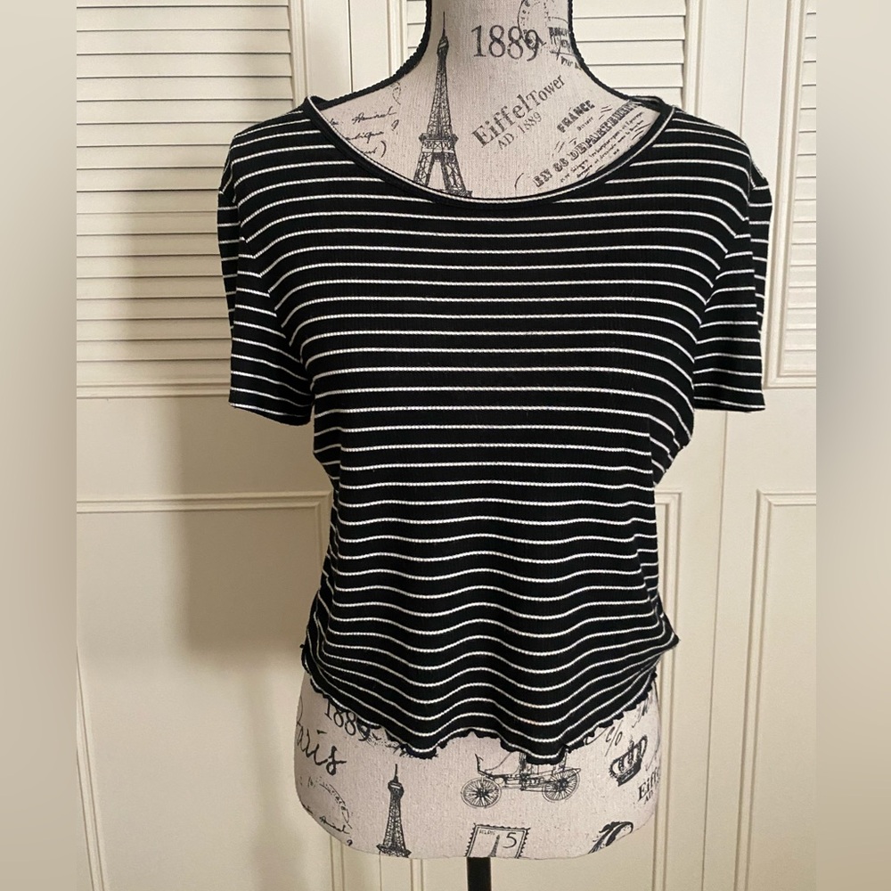 American Eagle Soft Sexy Black White Stripe Ribbed lettuce baby doll tee
